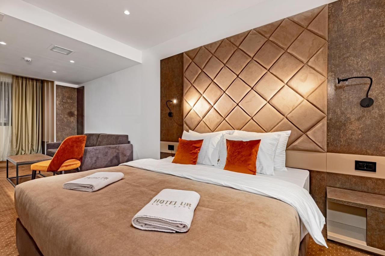 Hotel Ub Aqua Park Ub Bagian luar foto